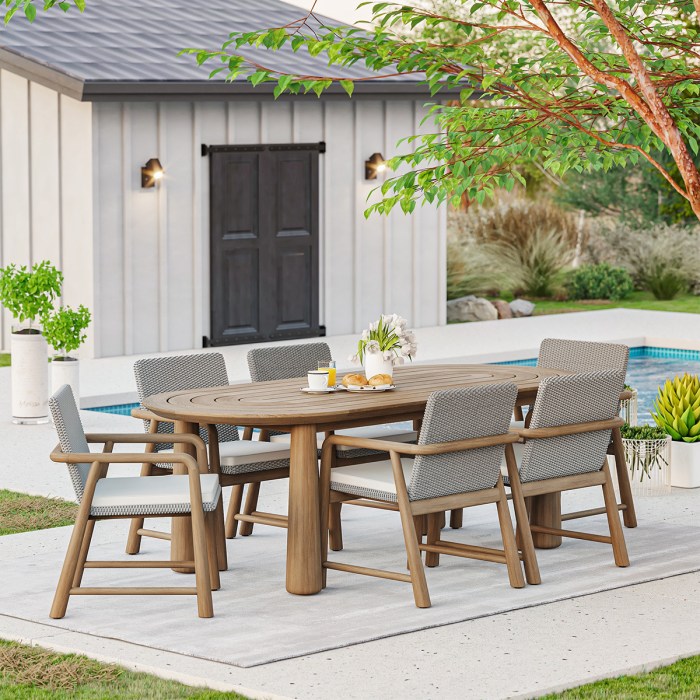 Contemporary outdoor dining set