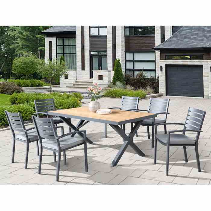 Modern outdoor dining set