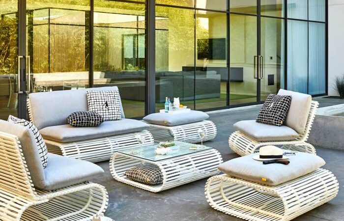 Ultra modern outdoor furniture