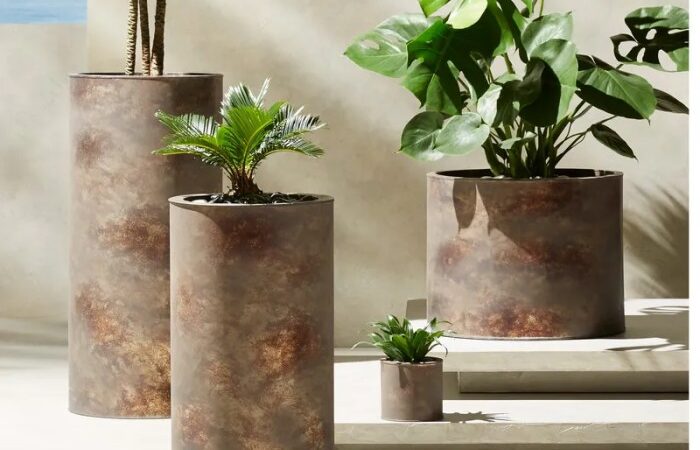 Decorative large outdoor planters